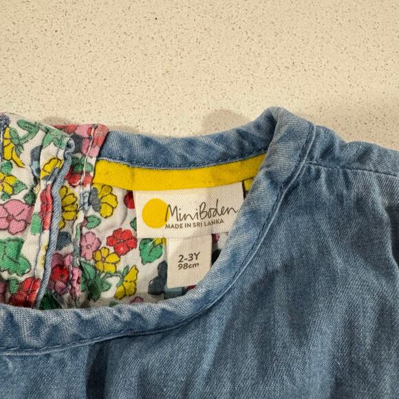 Mini Boden Toddler Girl 2-3Y Dress with Floral Accents - Picture 2 of 4